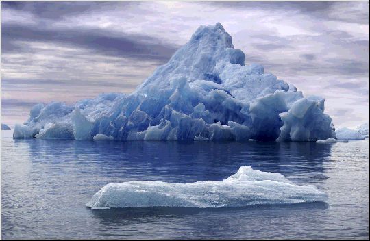 Iceberg.jpg (40770 bytes)